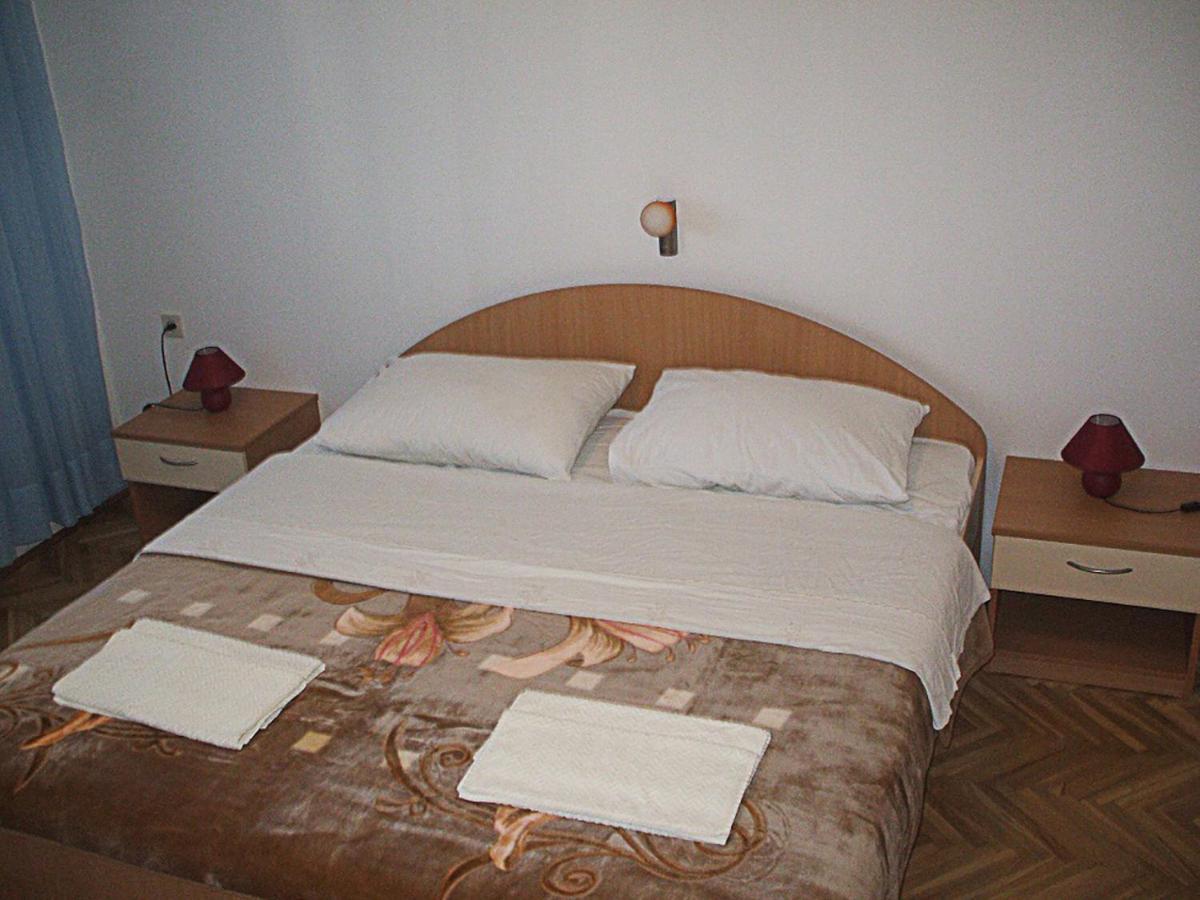 Apartments Piculjan Lopar Exterior foto