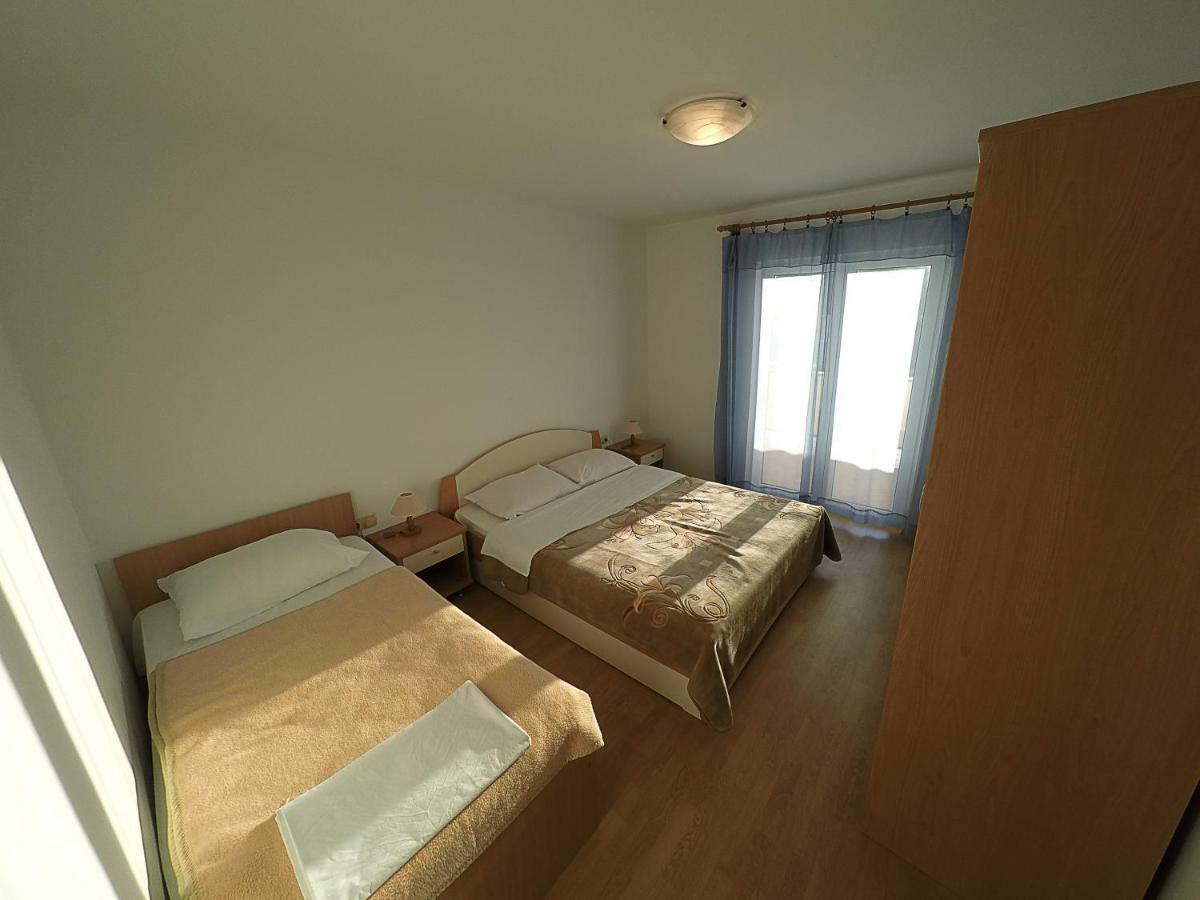 Apartments Piculjan Lopar Exterior foto